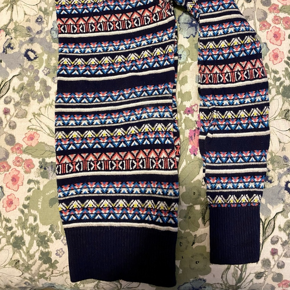 Patterned Sweater - Picture 3 of 4